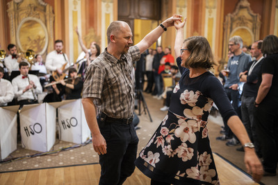 Swingový večer s HSO